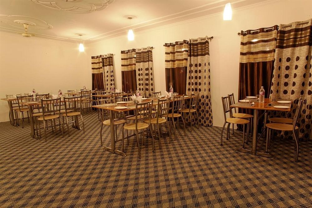 Hotel Sheesha Residency Srīnagar Exterior foto